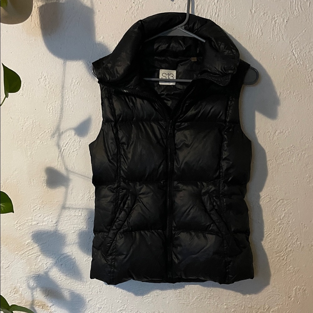 S13 Black  Puffer Vest